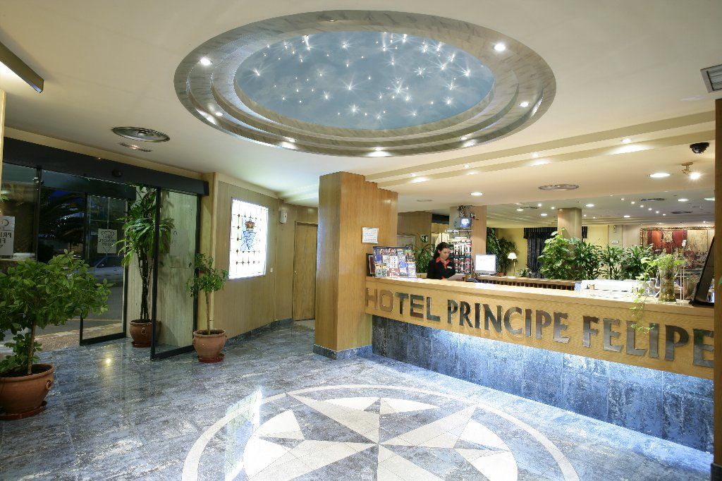 Bs Principe Felipe Hotel Алболоте Интериор снимка